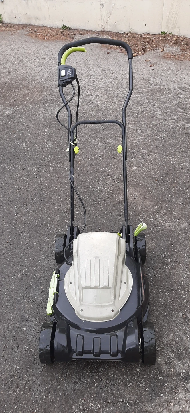 Sun Joe Electric Lawn Mower - photo 2