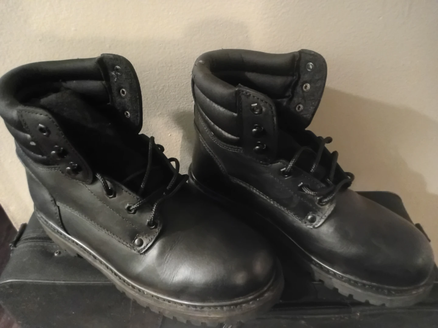 Sears 6" Black Work Boots - Size 10