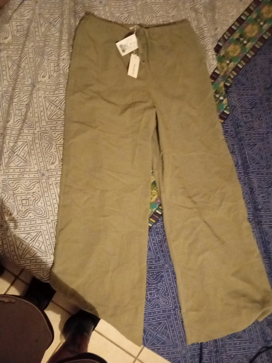 Heartloom Wide Leg Pants - Khaki - Size Tall - photo 2