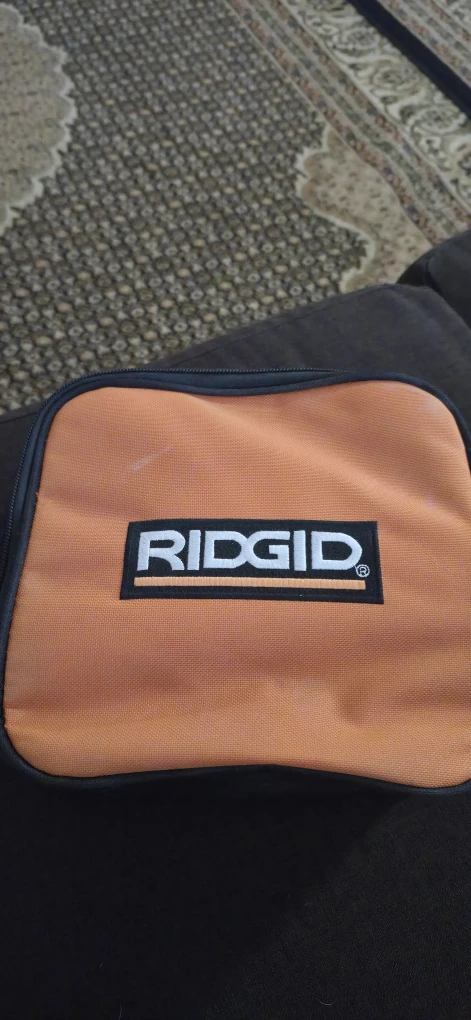 RIDGID R24012 Compact Router with Case - photo 4