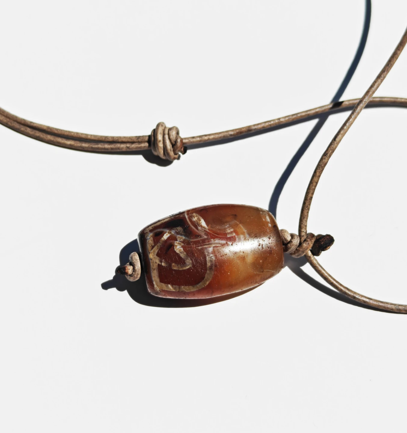 Handmade Tibetan Agate Dzi Bead Amulet Necklace Leather Cord - photo 2