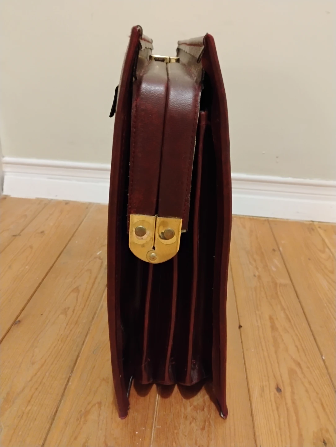 McBrine Briefcase / Attache Case - Burgundy - photo 3