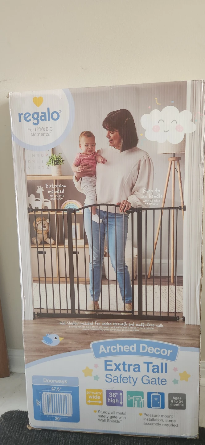 Regalo Arched Decor Extra Tall Safety Gate
