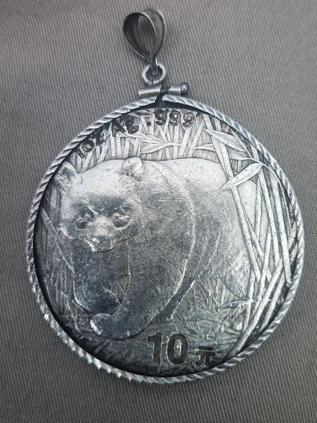 2001 China Panda 1 oz Ag .999 Silver Pendant