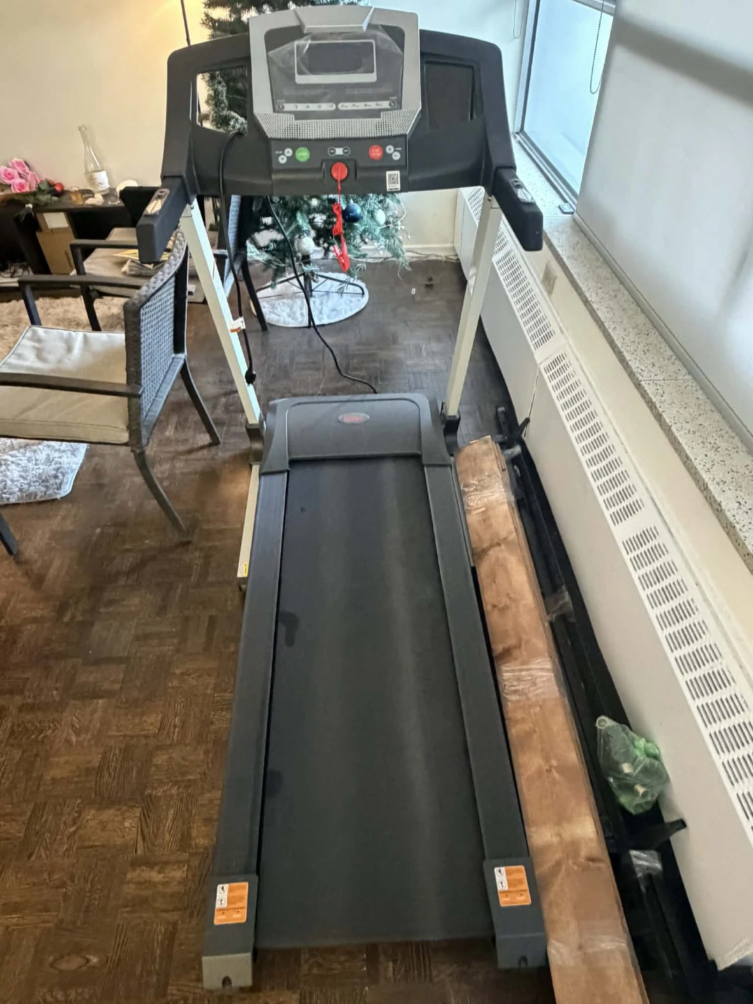 Sunny Health & Fitness Treadmill - Auto Incline - photo 2