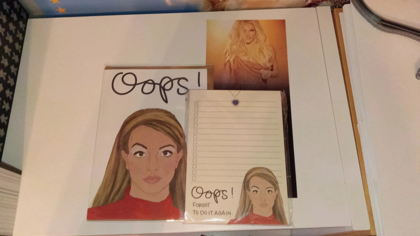Britney Spears Britney Spears Notepad And Card Lot