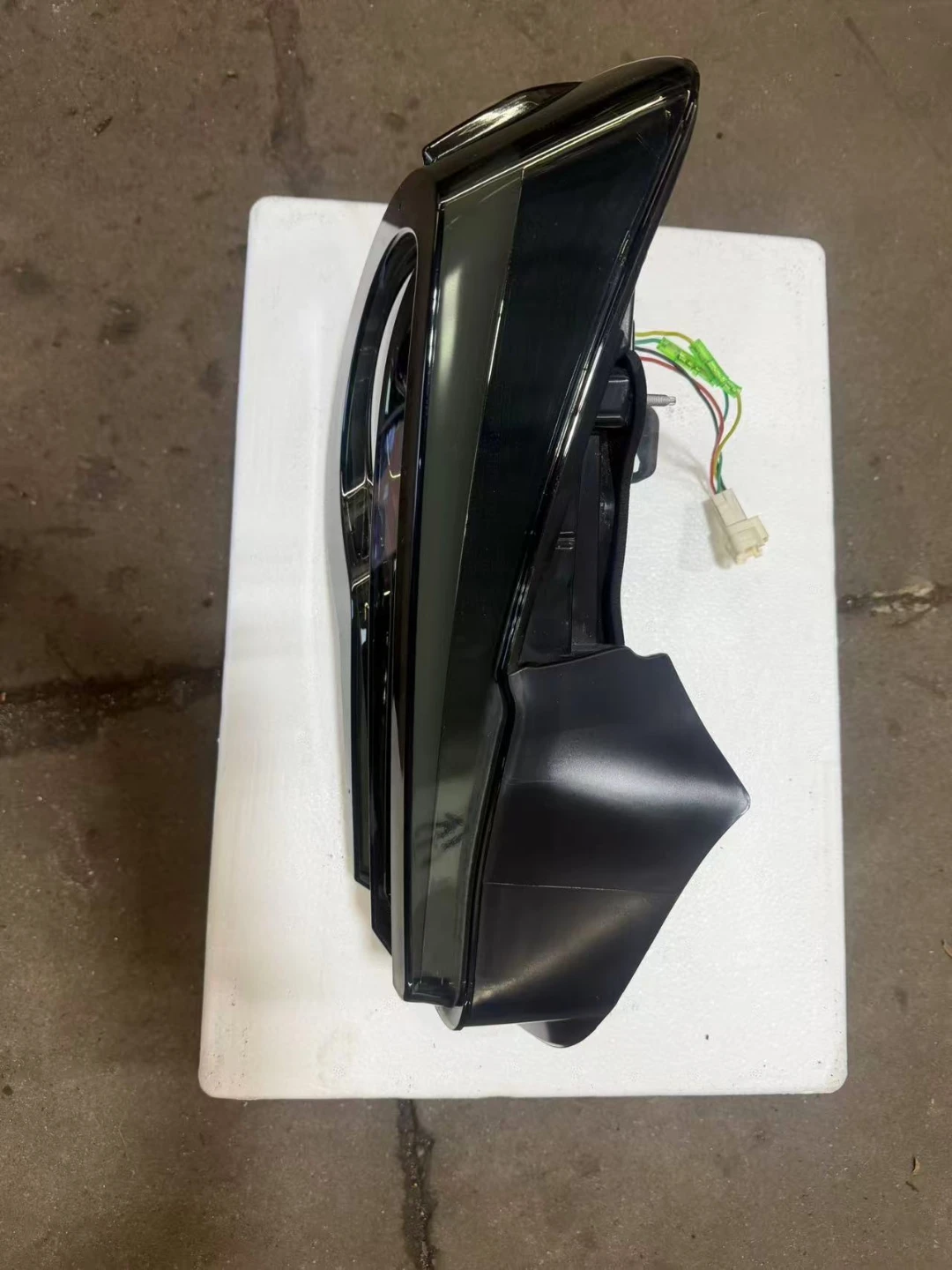 VLAND Led Taillights with Sequential Turn Signal, Smoked Style - photo 4