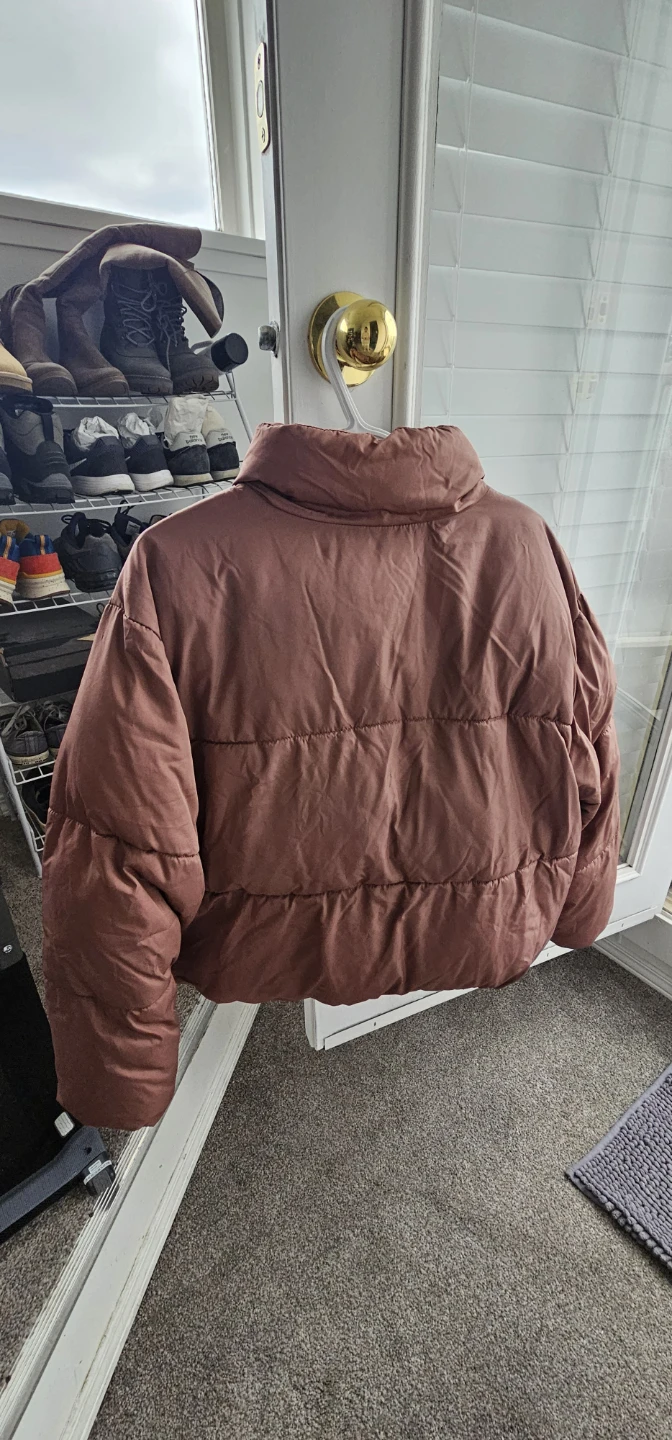 Old Navy Puffer Jacket - Size L - photo 2