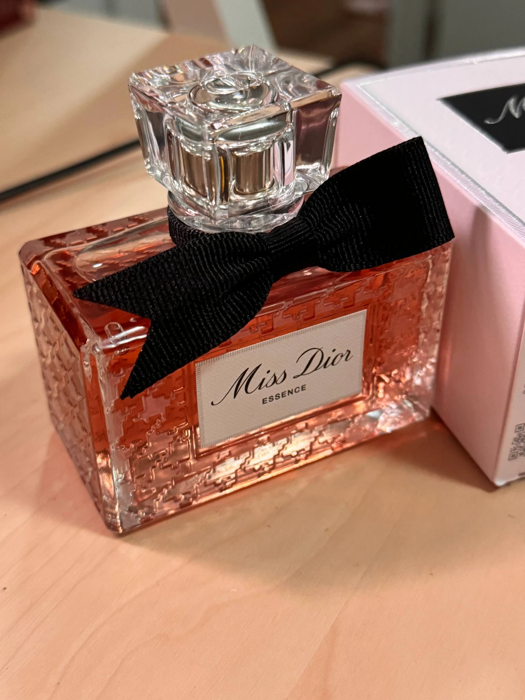 Dior Miss Dior Essence Eau de Parfum