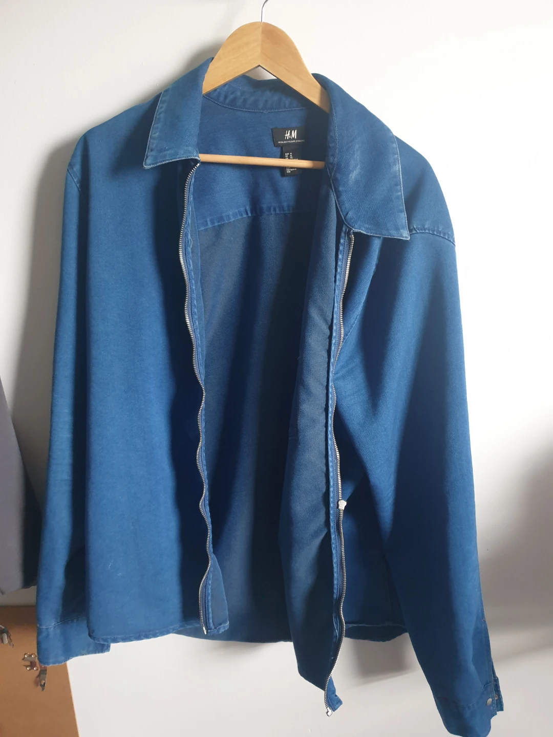 H&M Denim Jacket (Indigo Blue, XL) - photo 2