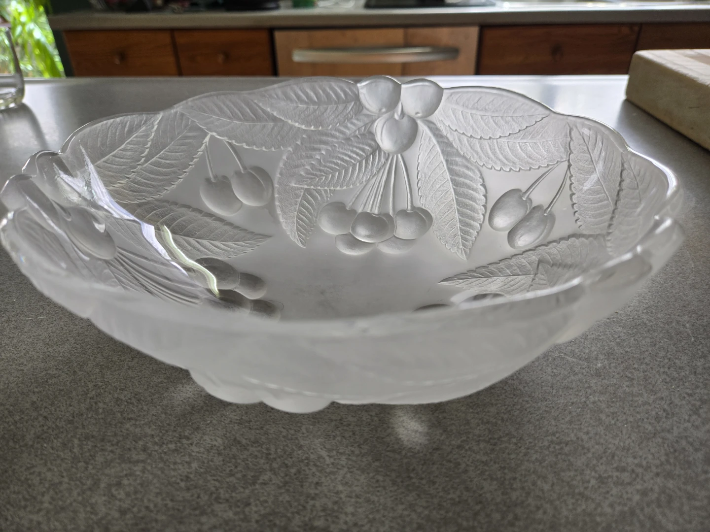 Frosted Glass Cherry Bowl - photo 2