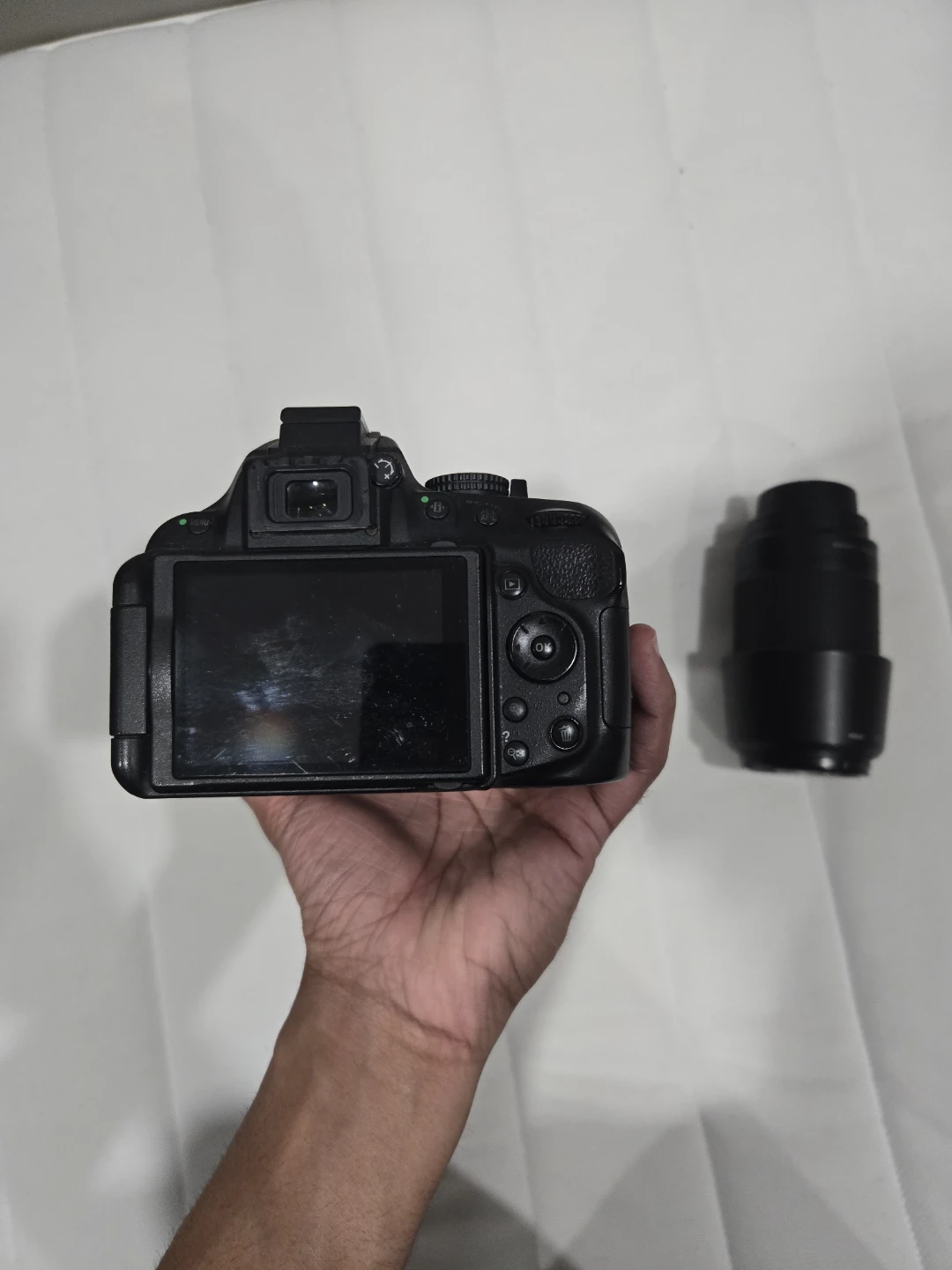 📸 Nikon D5200 DSLR Camera + Kit Lens - photo 3