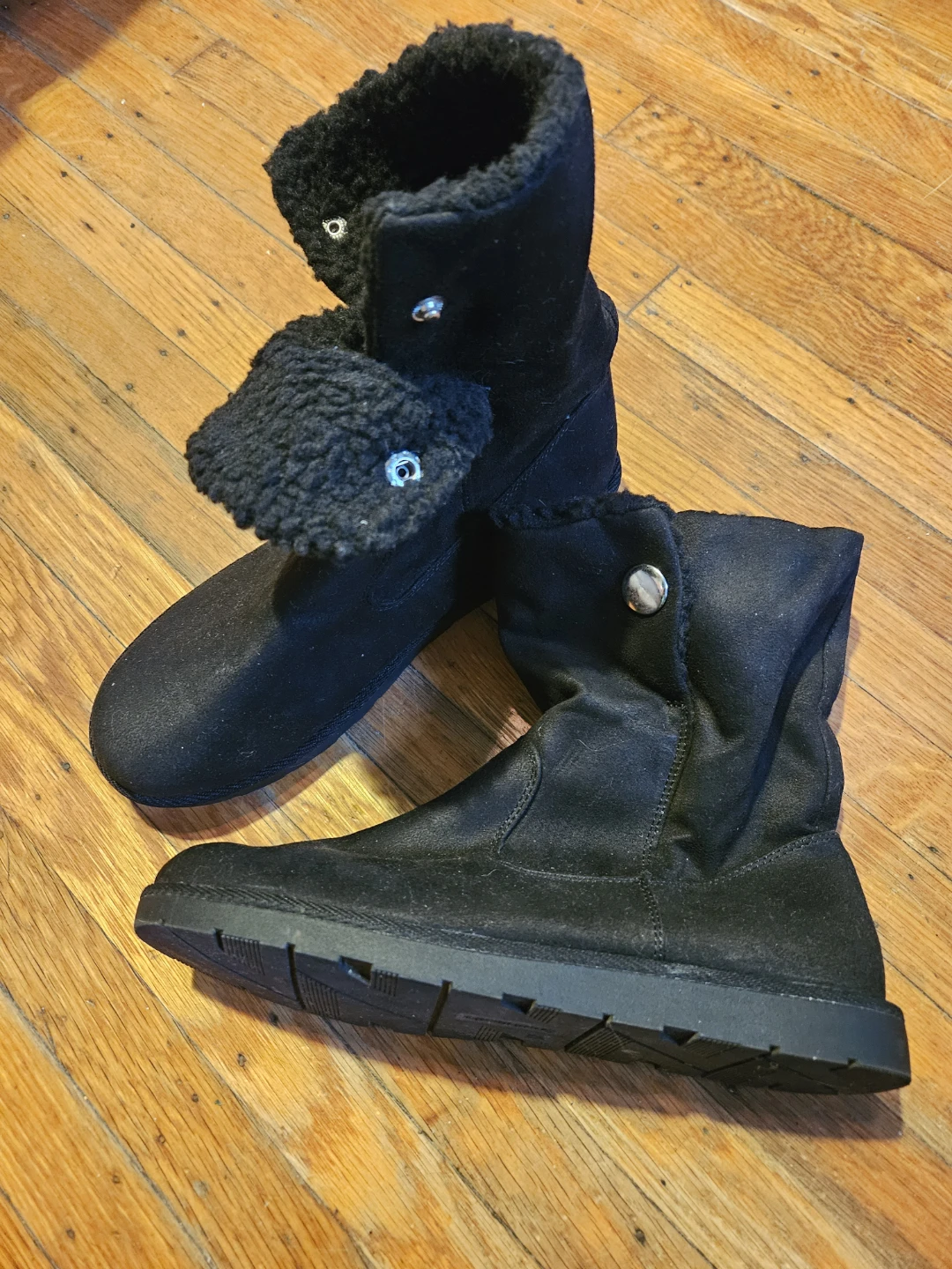 Airwalk Suede/Lined Boots