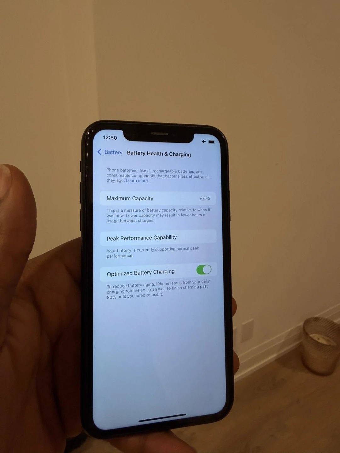 Iphone XR 64GB with all accessories - photo 2