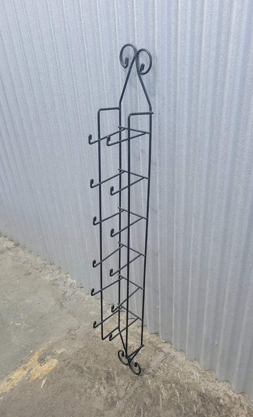 Black Metal Wall-Mounted Rack for flower pots - photo 2