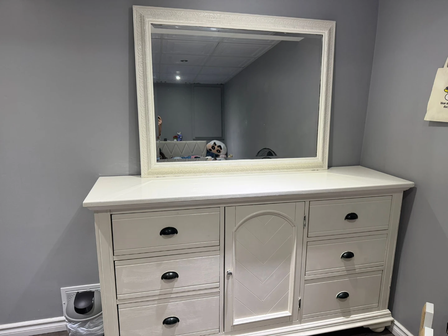 White Dresser with Mirror - photo 2