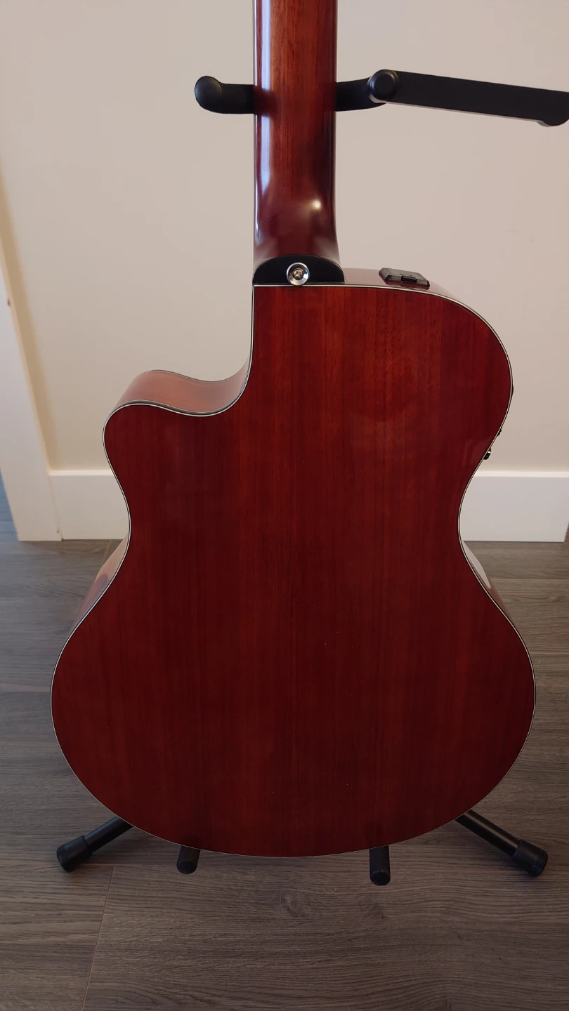 Yamaha NTX700 Nylon Guitar - photo 3