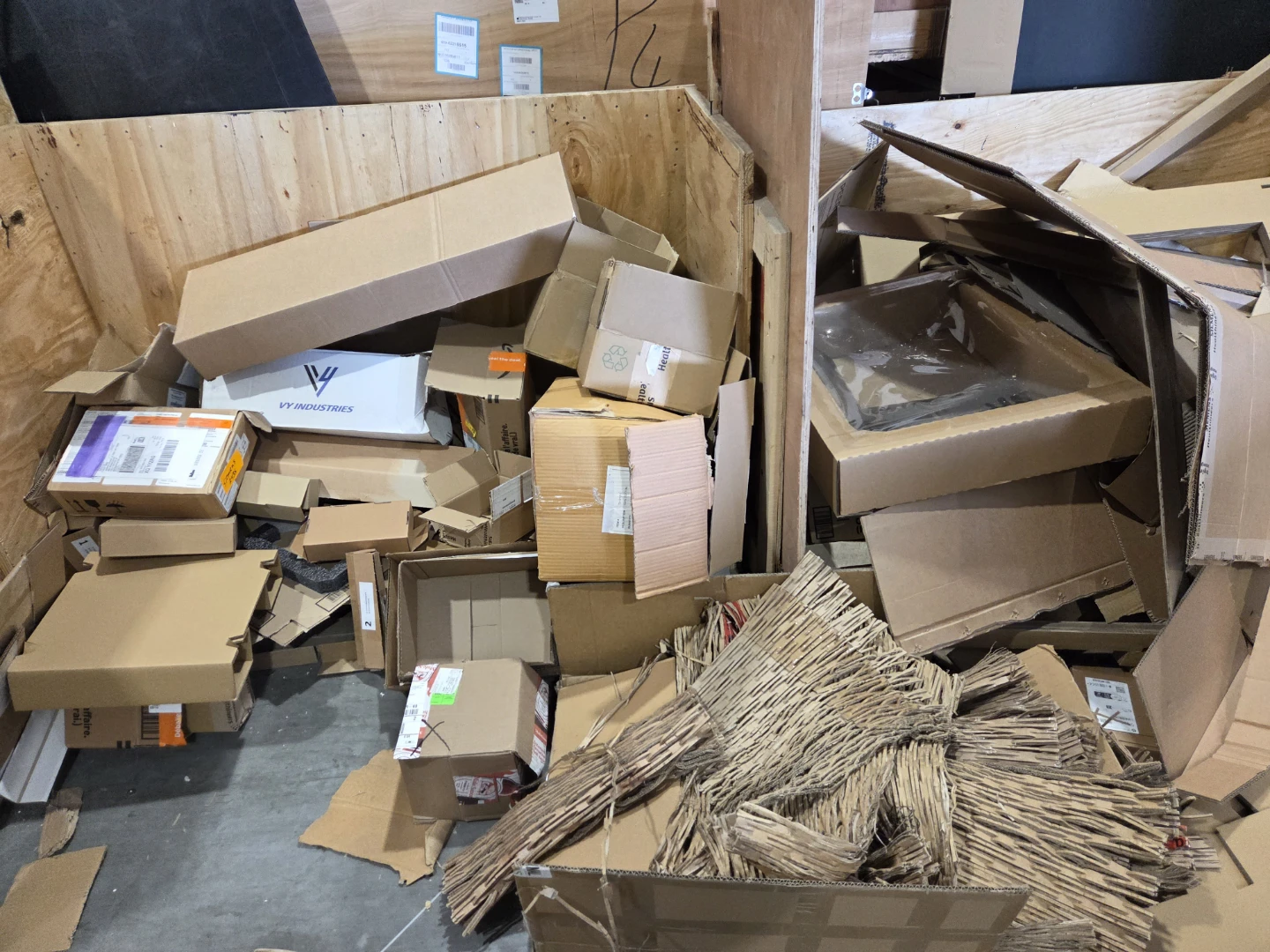 #freecycle Large quantity of packaging materials - photo 3