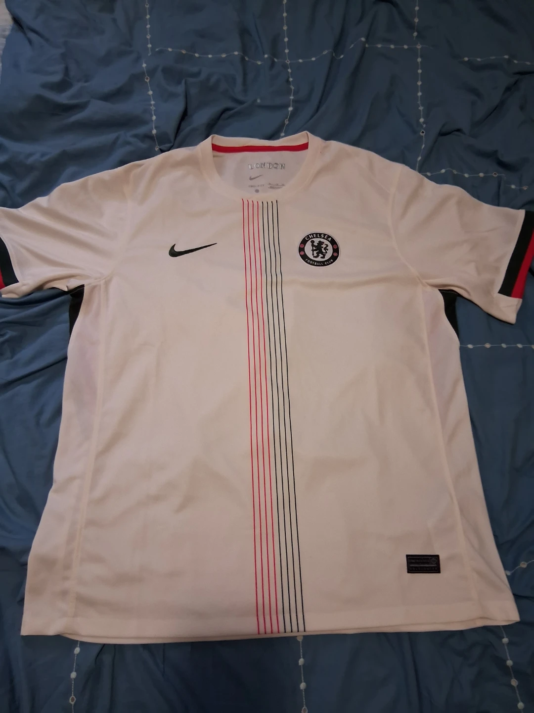Chelsea FC Nike London White Football Jersey
