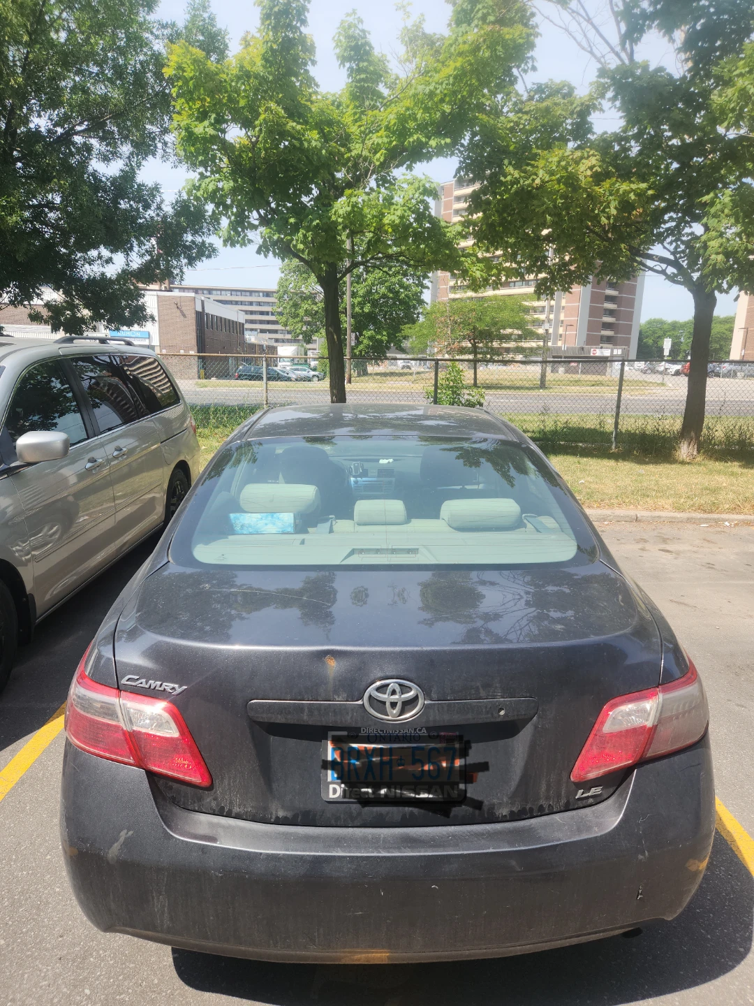 2009 Toyota Camry LE Sedan