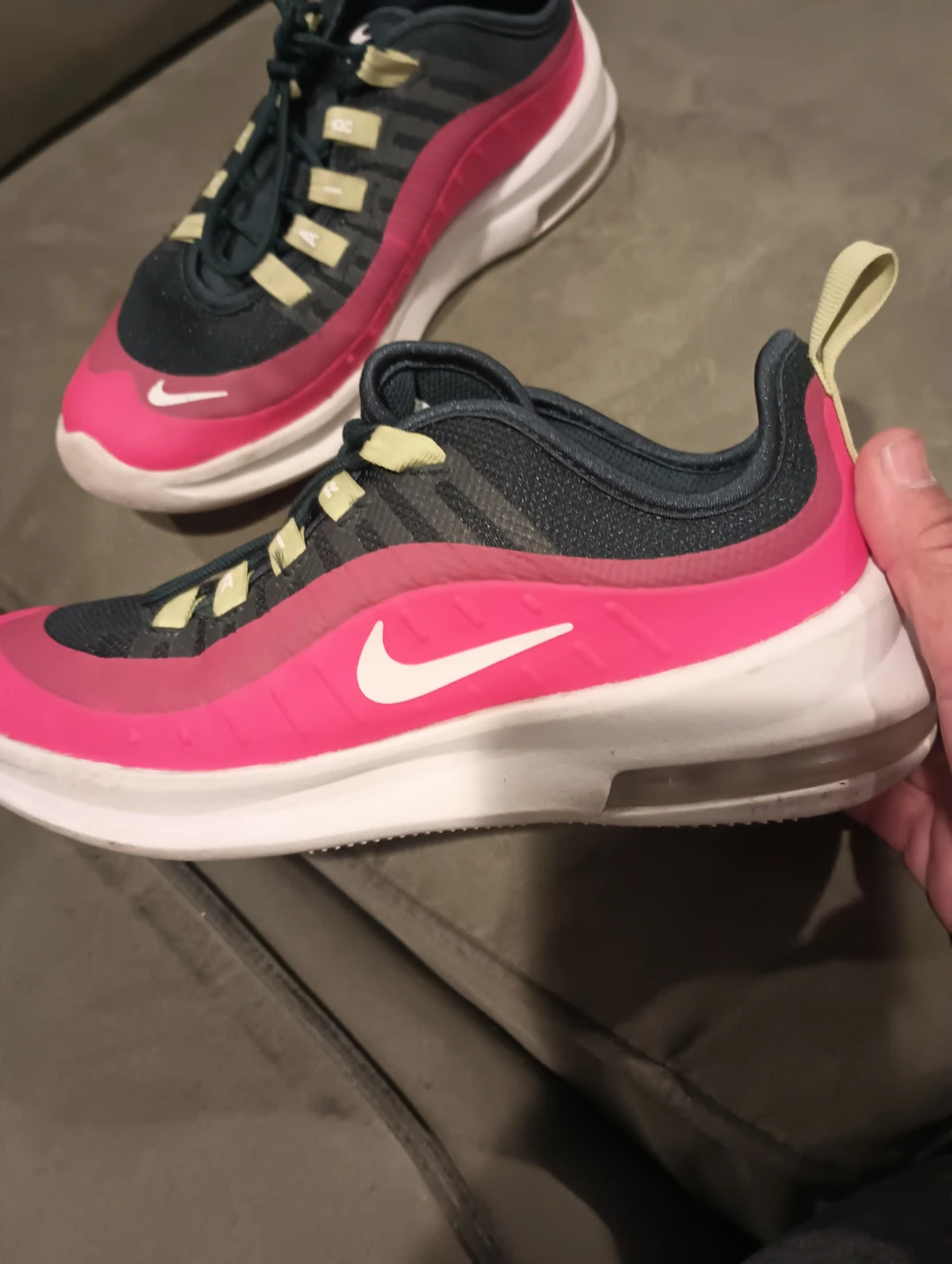 Nike Air Max Shoes - photo 4