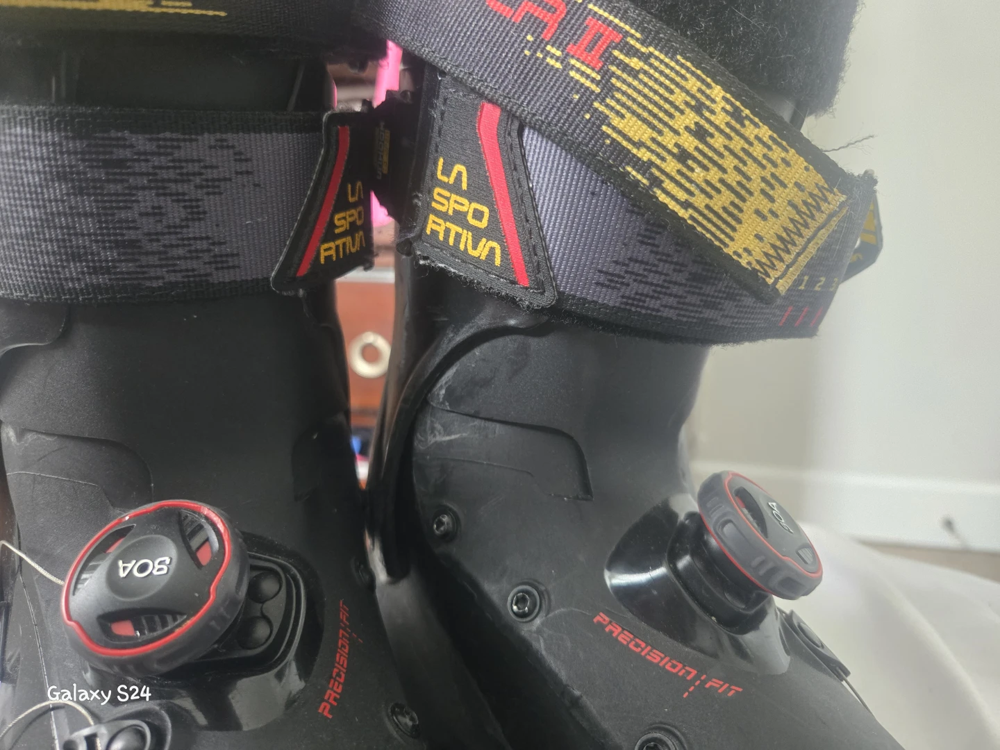 La Sportiva Ski Boots - photo 2