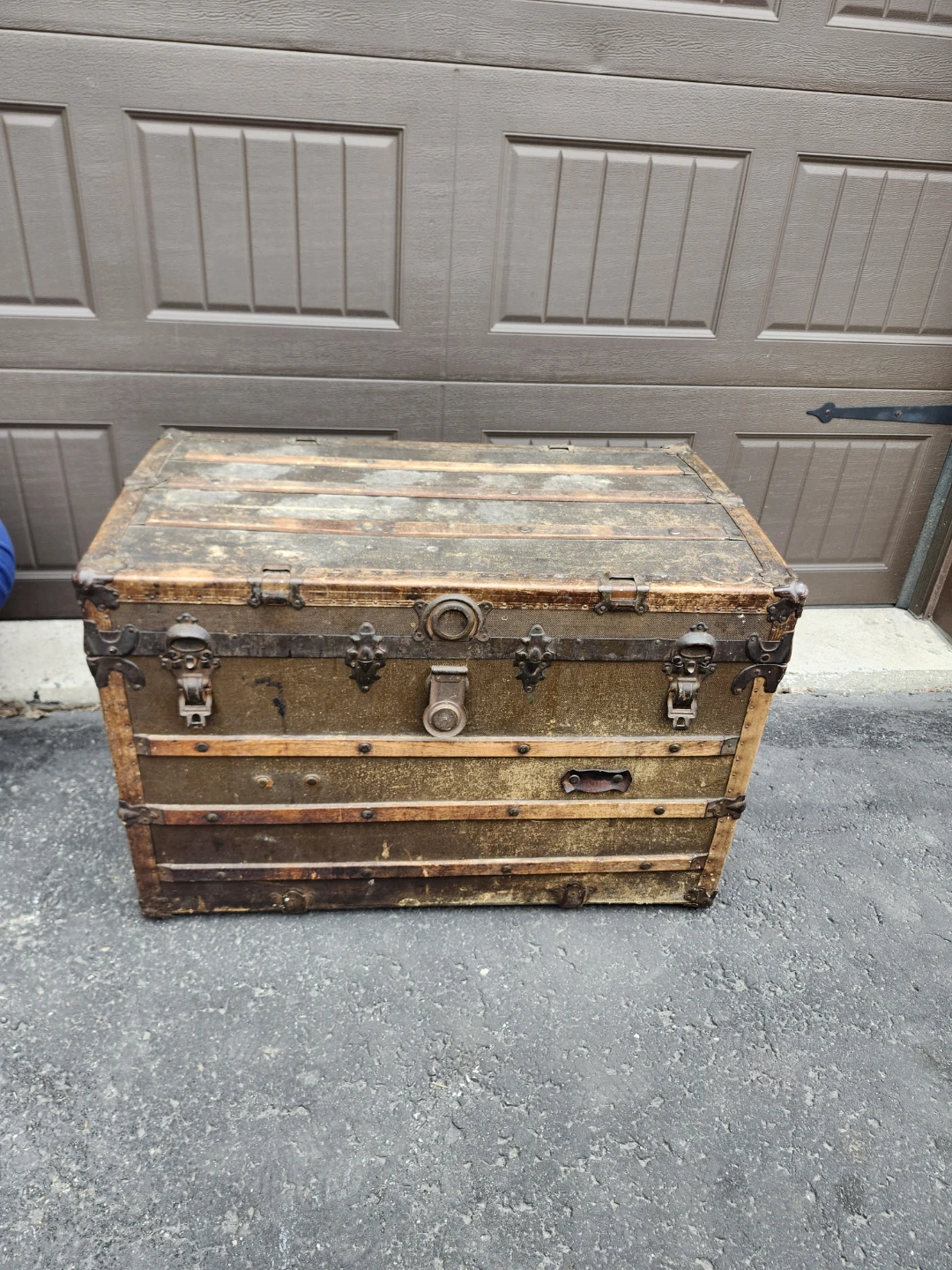 Vintage Steamer Trunk
