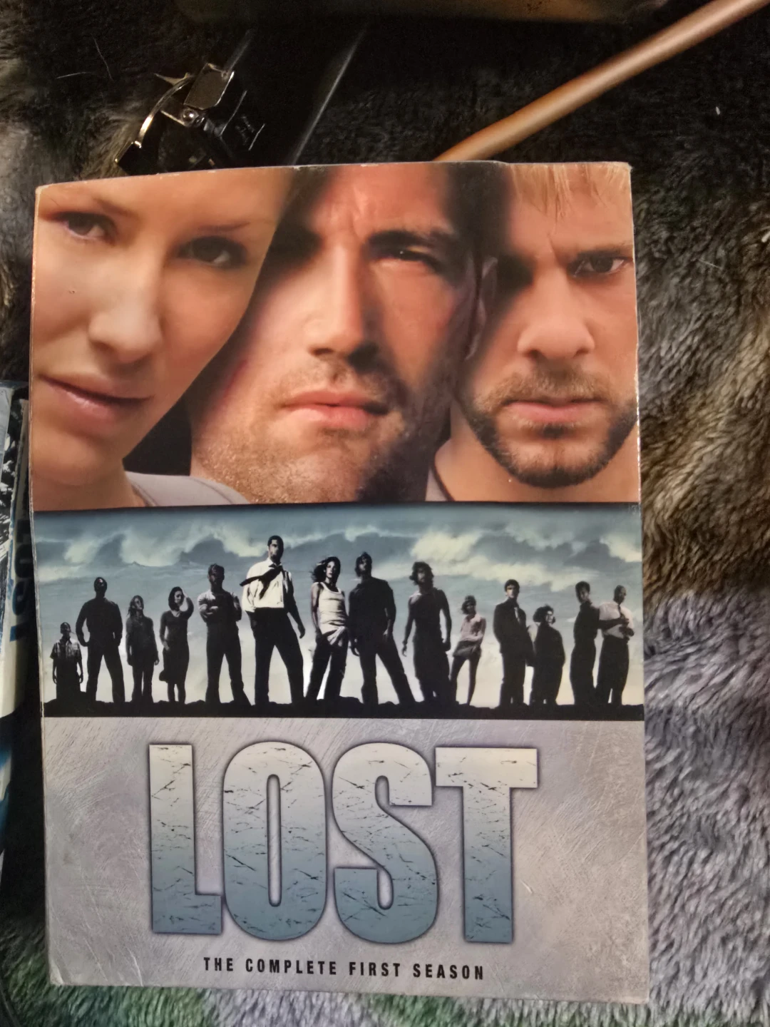 LOST  Seasons 1-5 DVD Set - photo 2