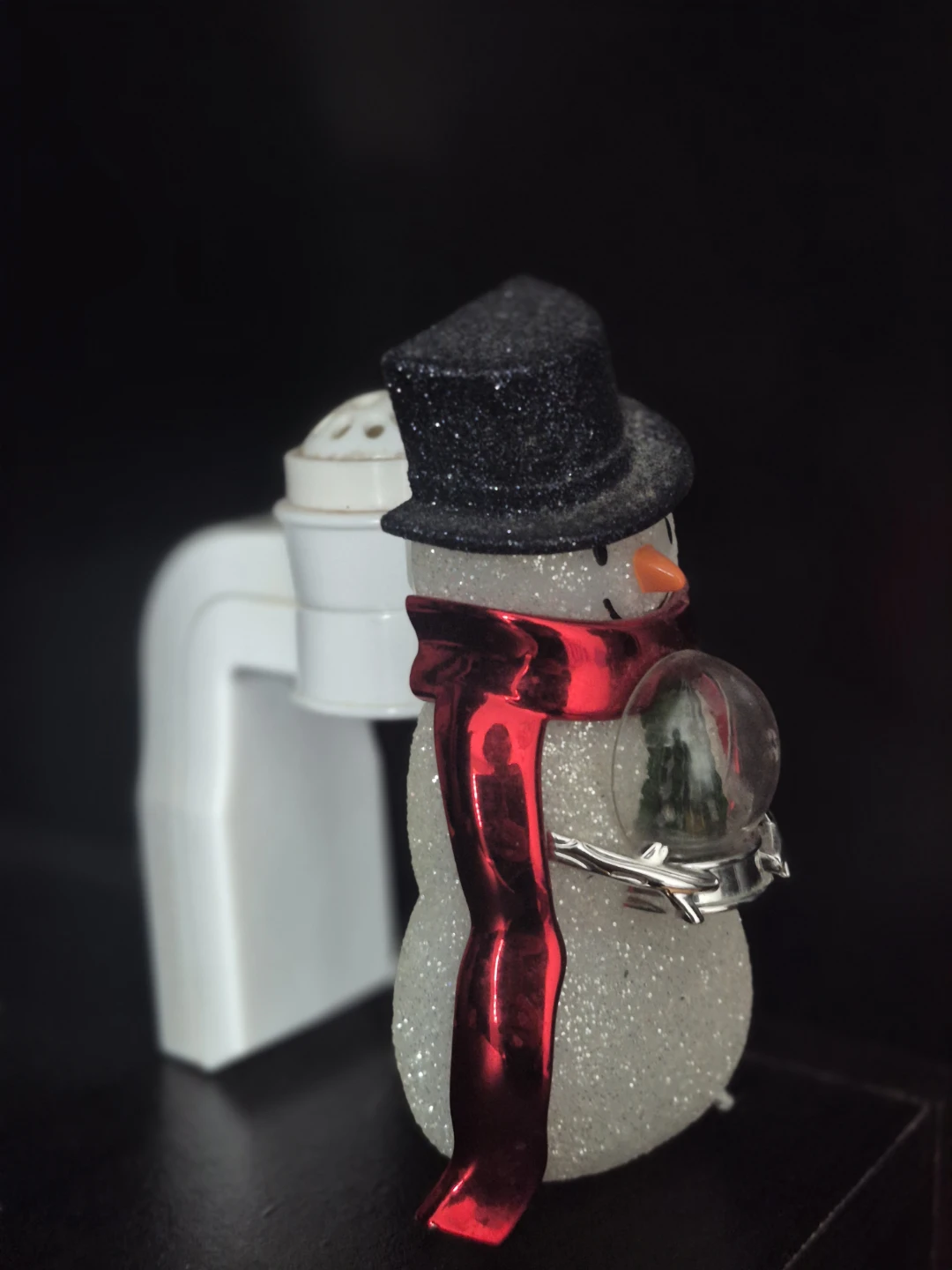 Snowman Wallflower Fragrance Plug - photo 2