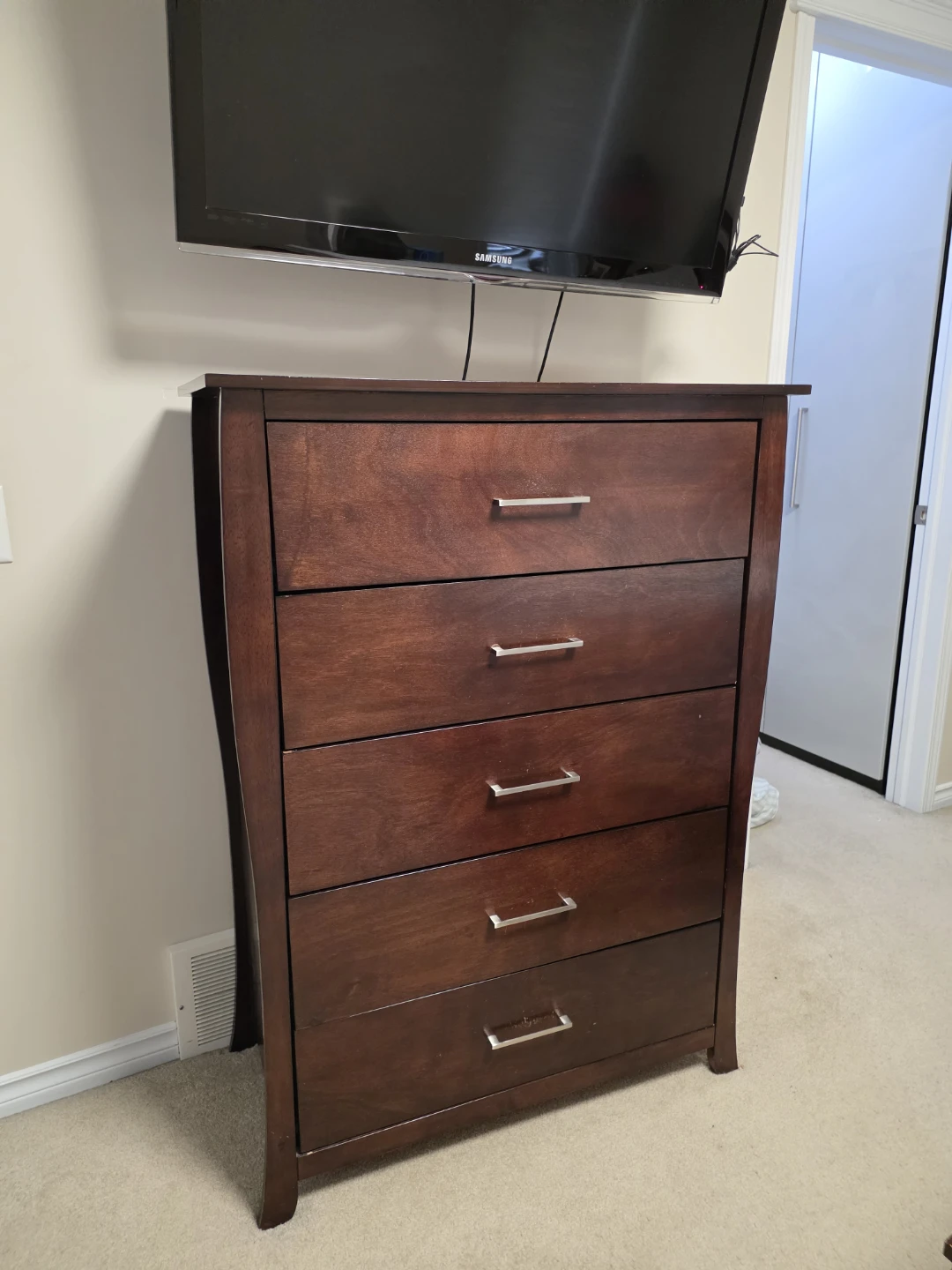 Dark Wood Bedroom Set - Bed Frame, Dresser, Nightstands & Mirror - photo 3