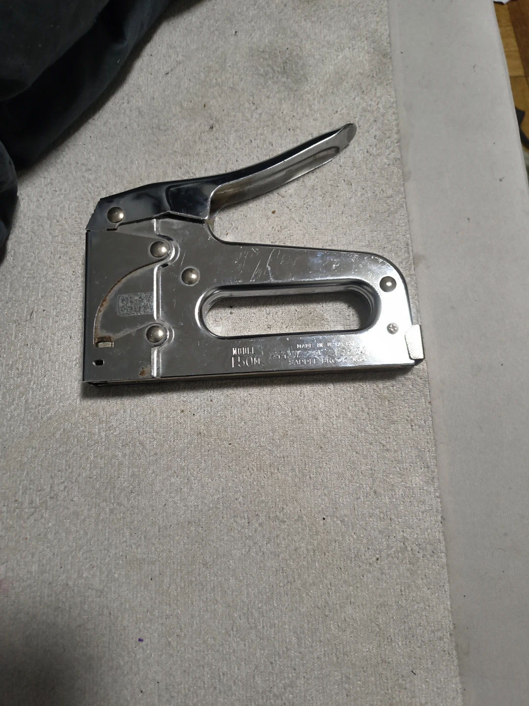 Arrow T50M Staple Gun - photo 2