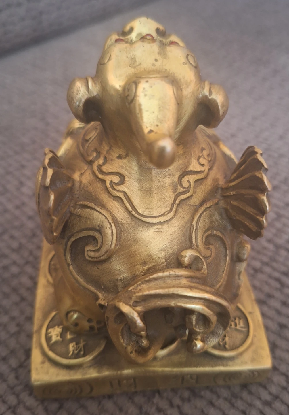 Brass Pi Yao Figurine with Red Gem Eyes - photo 4