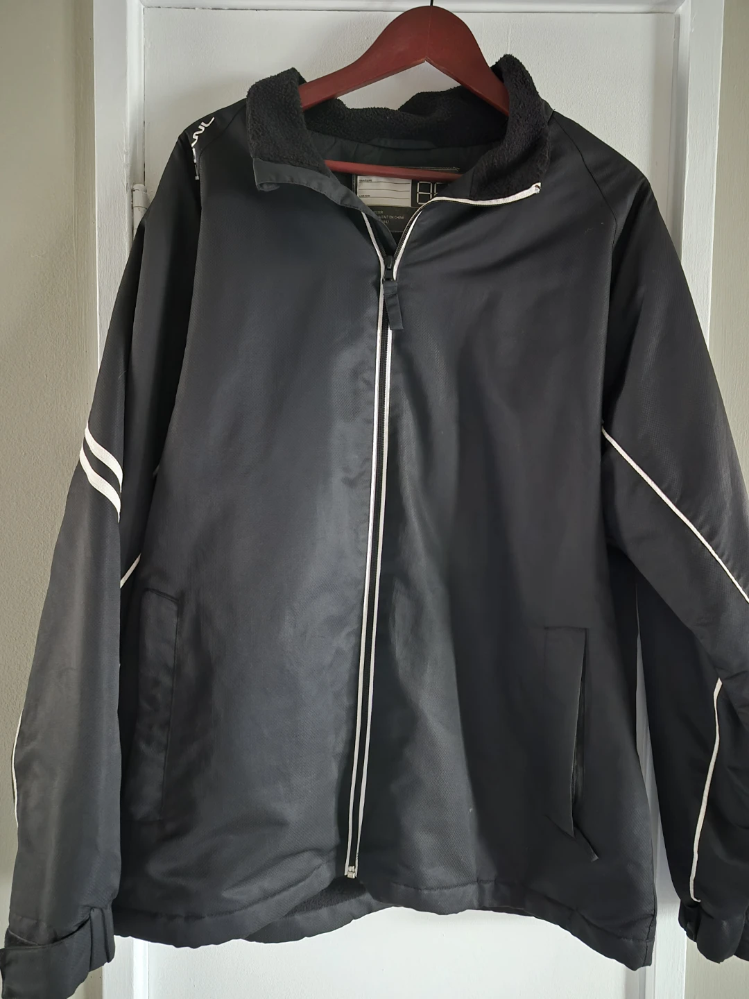 Kewl men's jacket FREE - photo 3