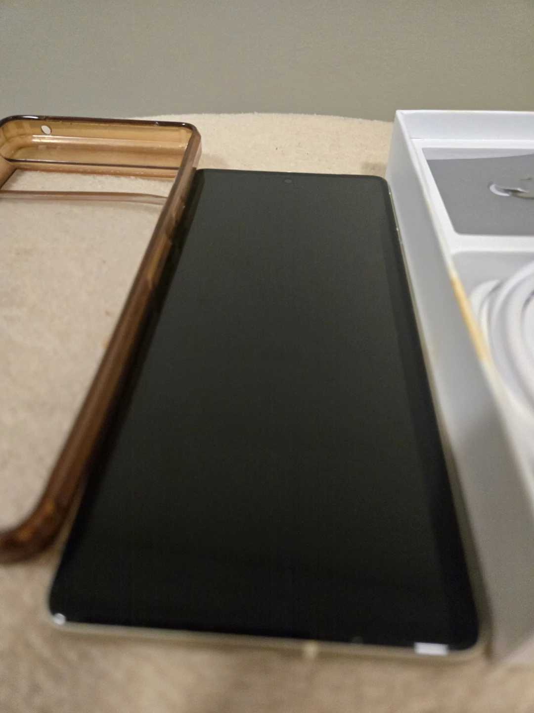 Like new in box Google Pixel 7 - photo 4