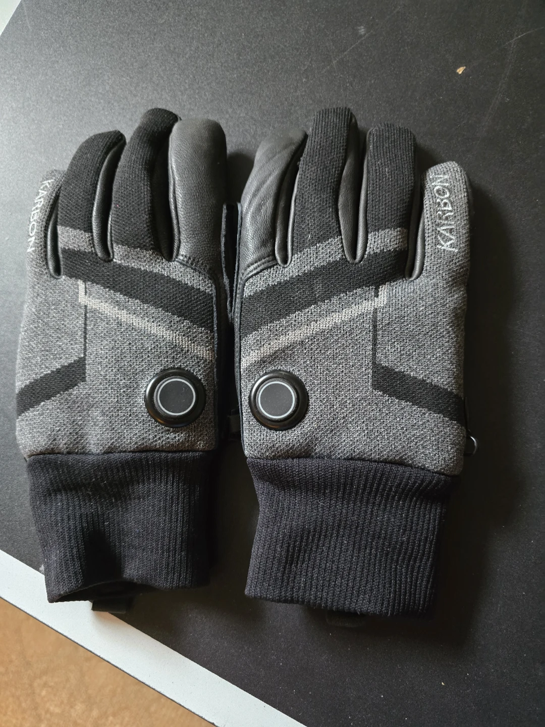 Karbon Heated Gloves