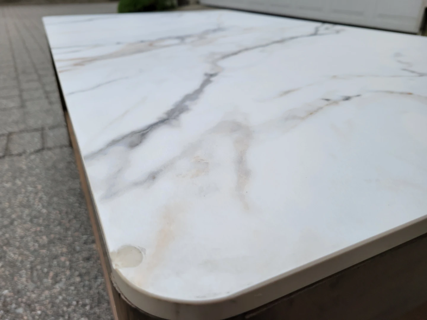 Beautiful Marble Top Coffee Table. - photo 4