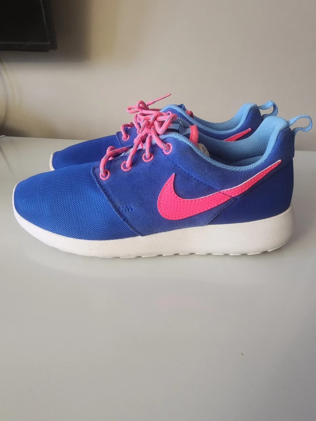 Nike Roshe Run Women's Shoes Blue Pink Size 7.5 - photo 2