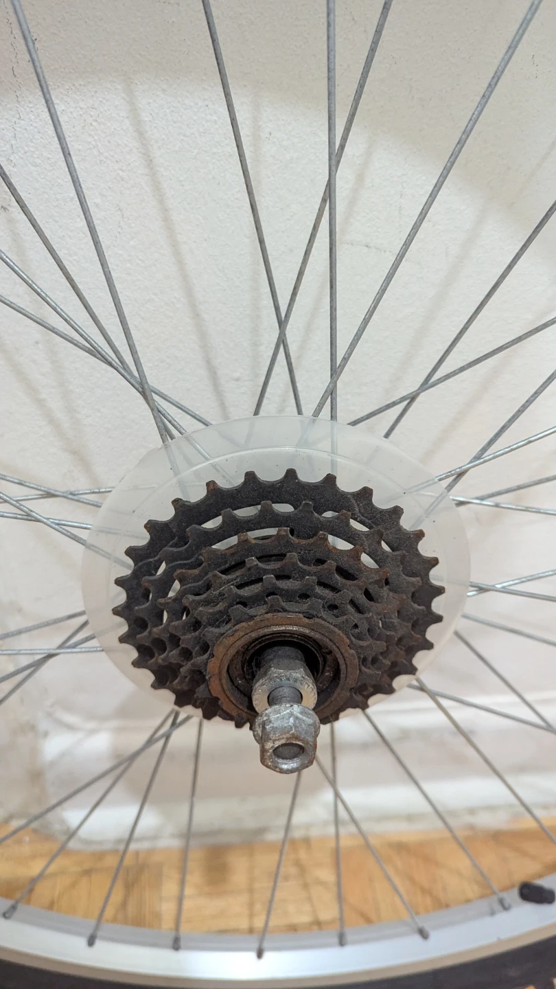 Used 26x1.95 (50-559) Bike Bicycle wheel REAR - photo 3