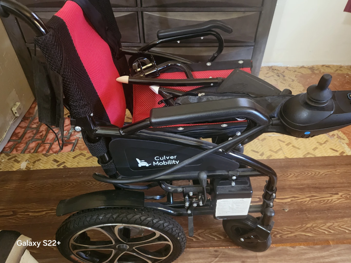 Culver Mobility Electric Wheelchair - photo 2