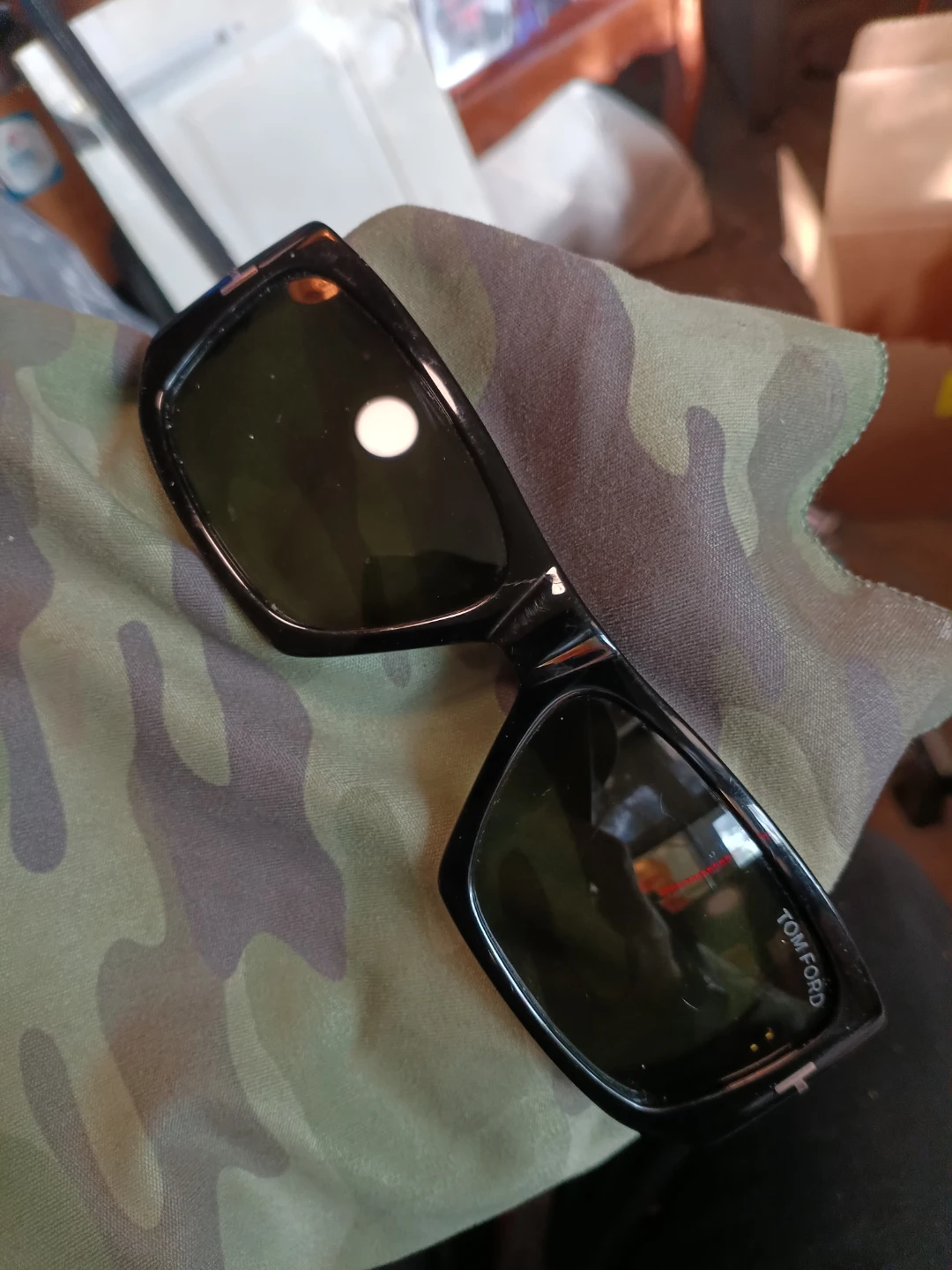 Tom Ford Sunglasses TF986 Andres-02