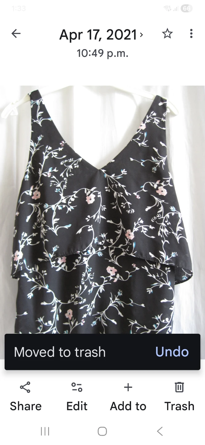 2 Ladies Summer Tops. Both small. Both $8. - photo 4