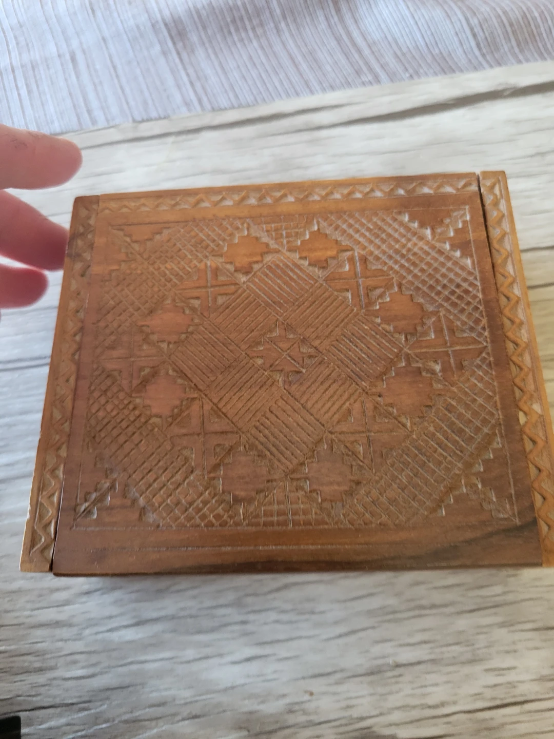 Carved Wooden Trinket Box - photo 2