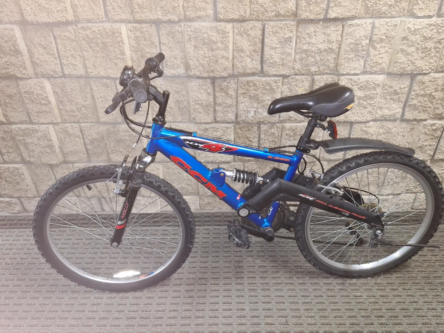 24" 21-Speed Bike - photo 5