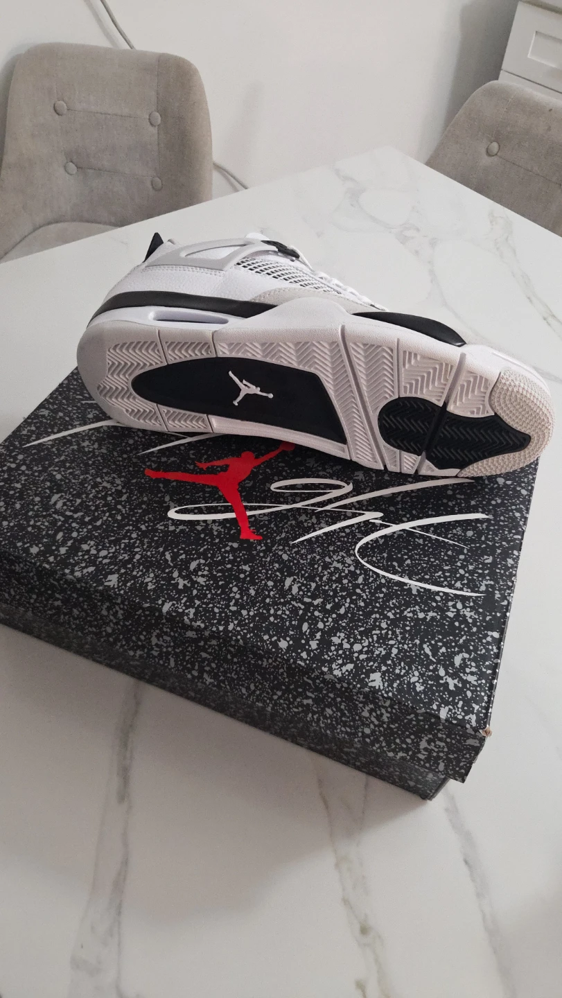Air Jordan 4 Retro White Cement Sneakers - photo 5