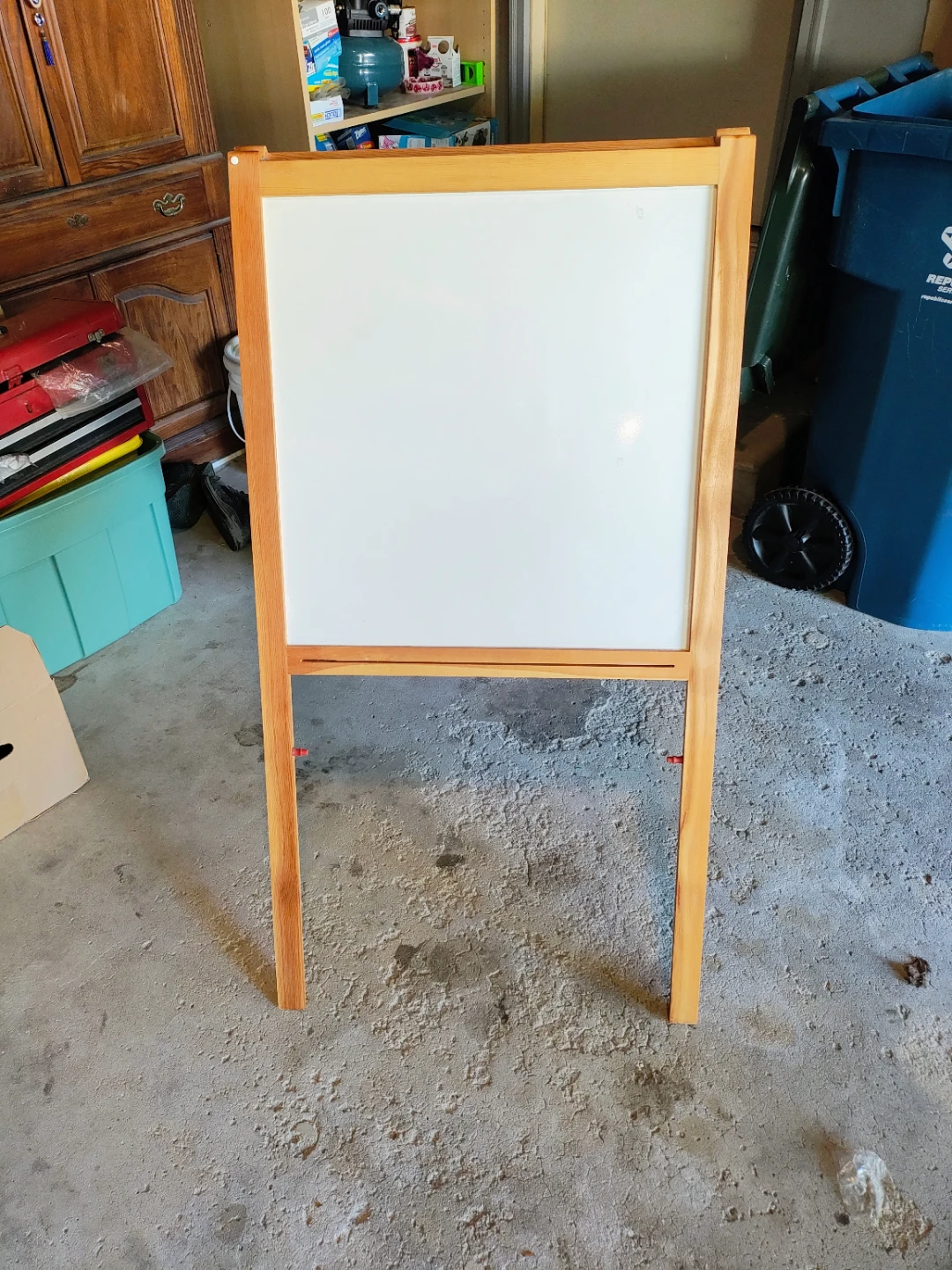 Wooden Easel with Chalkboard and Paper Roll Holder - photo 2