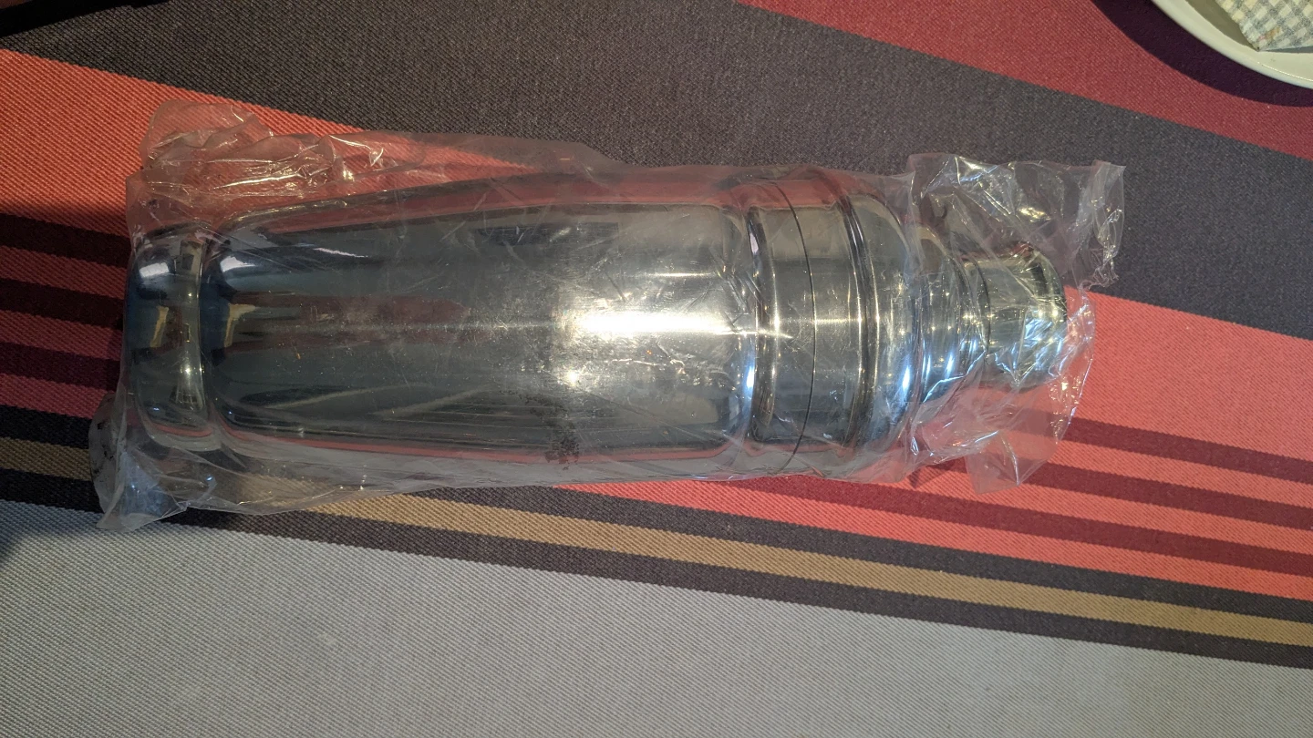 0.7L Stainless Steel Cocktail Shaker - photo 4