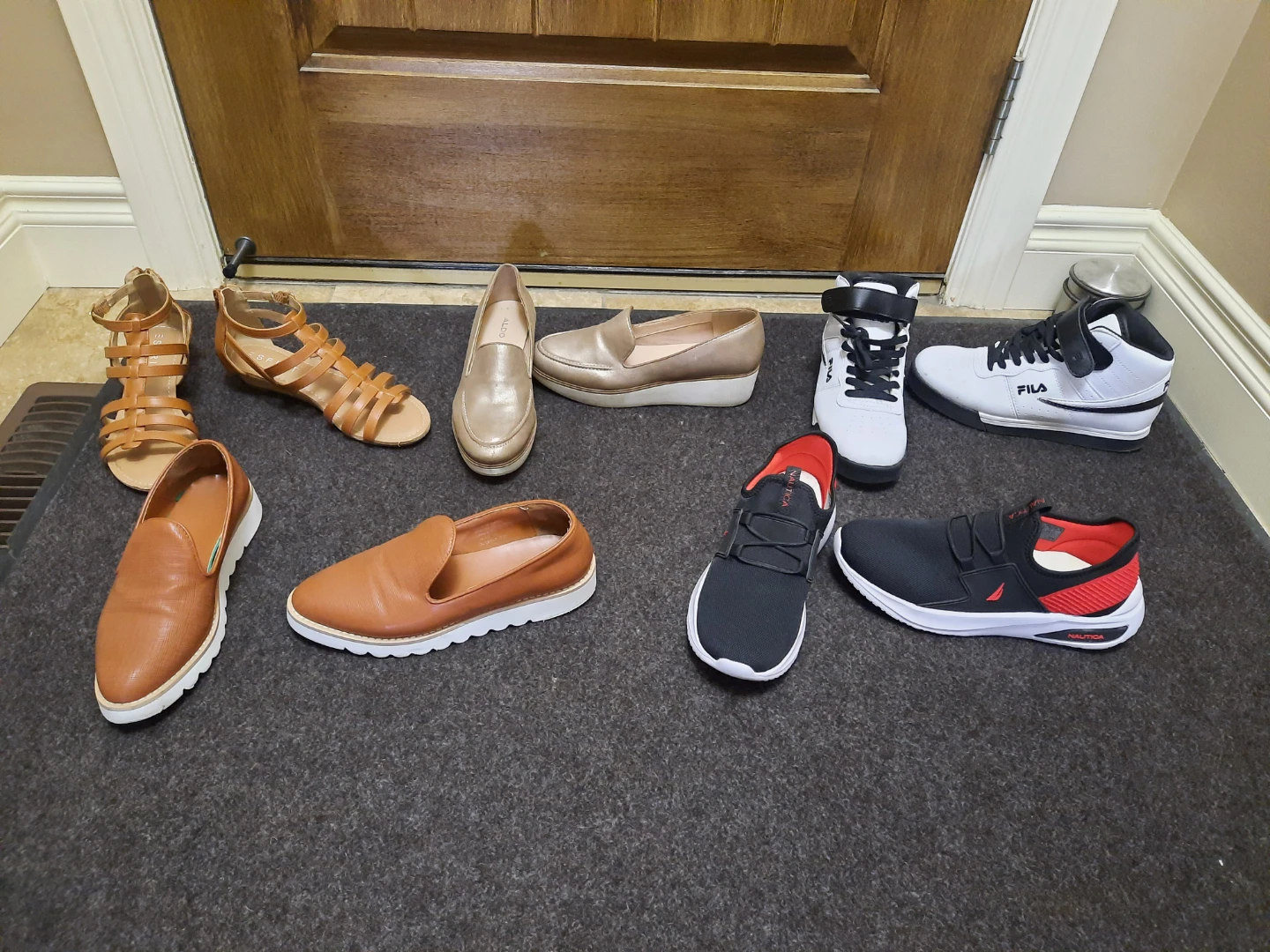 Women's shoes