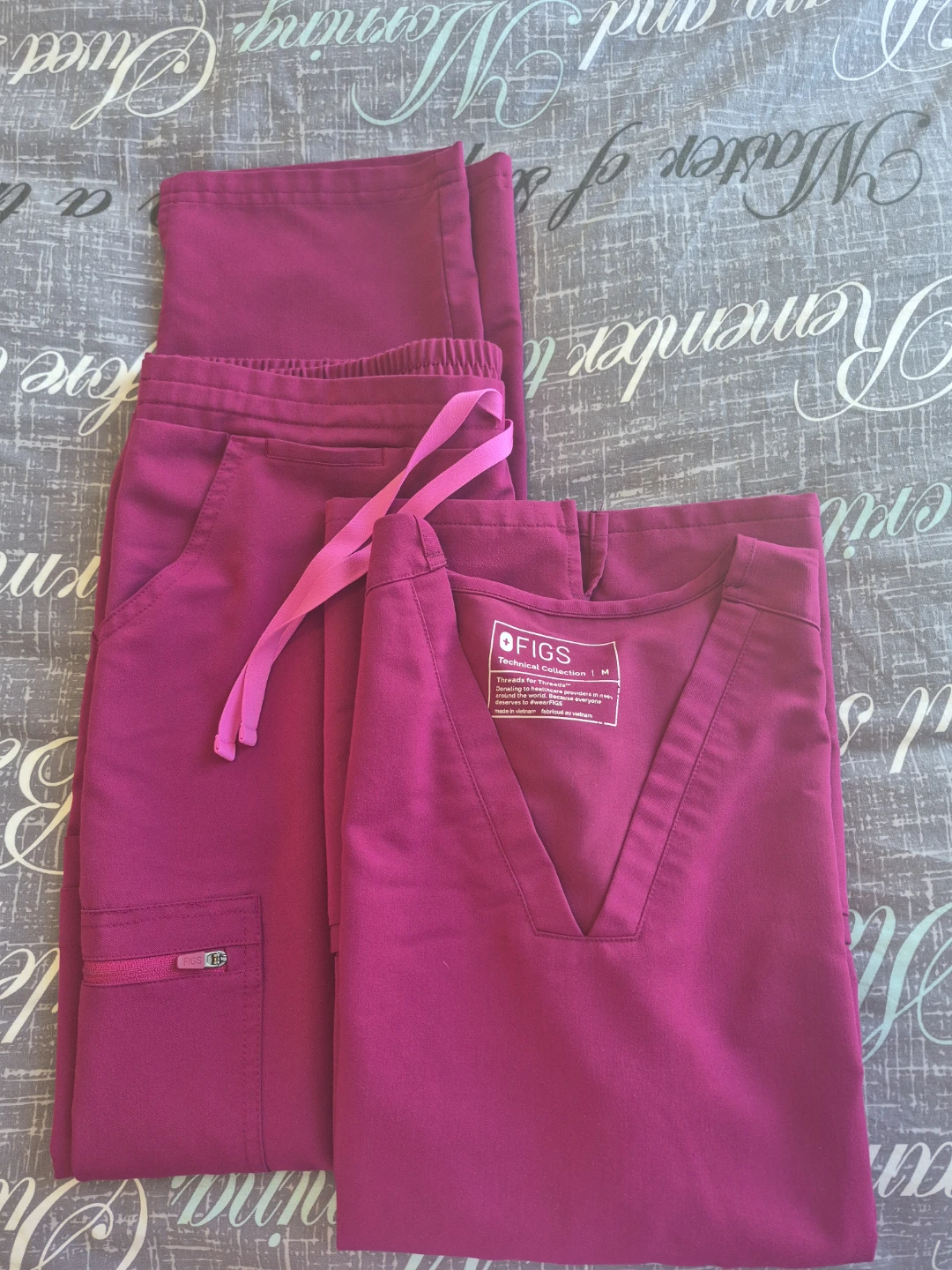 FIGS Scrub Top and Pants Set Magenta - Size M