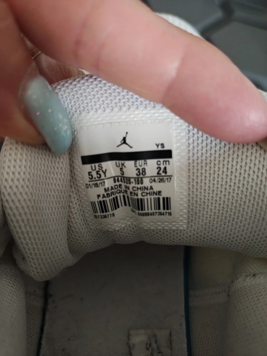 Jordan Air White Sneakers Youth Size 5.5Y - photo 5