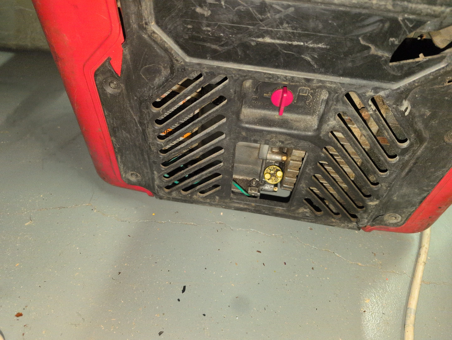 Coleman Powermate 1850 Generator - photo 4